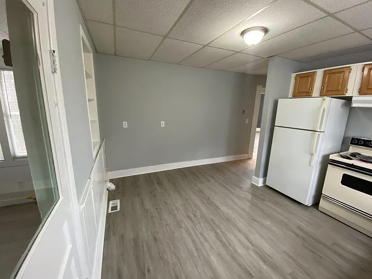 1601 N McKinley Ave — Photo 8