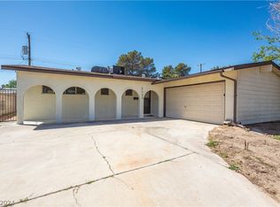 5133 Mountain View Dr, Las Vegas, NV 89146