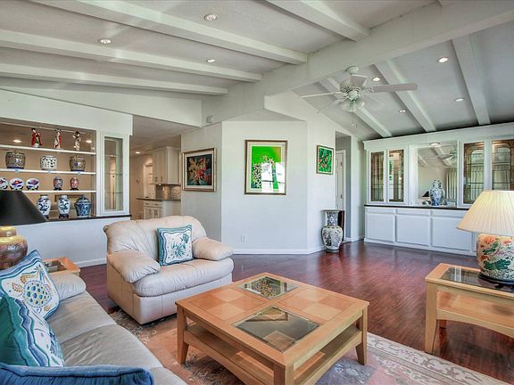 3rd image of 769 Villa Teresa Way