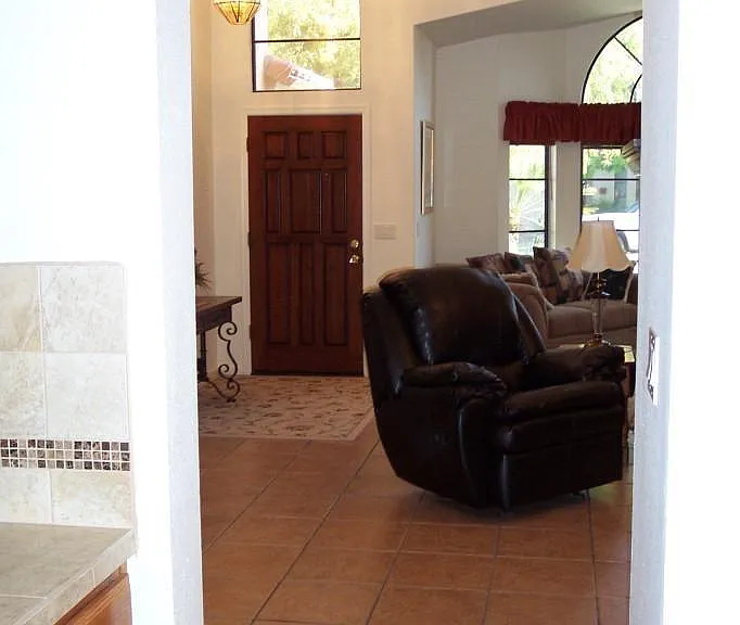 11018 W Poinsettia Dr — Photo 6