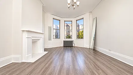 88 Cornelia Street, #2