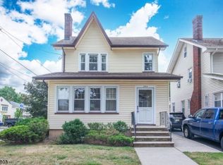 354 E Clay Ave, Roselle Park, NJ