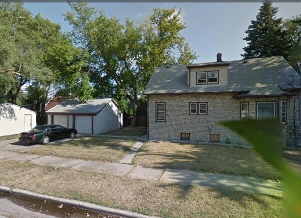 Building view from side