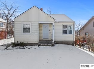 4327 Larimore Ave, Omaha, NE 68111