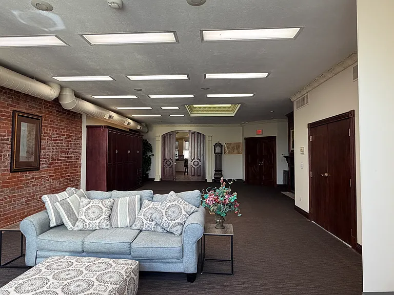 109 1/2 N Main St #1 — Photo 3