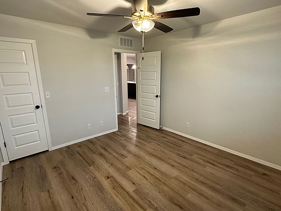 4th image of 8938 N 73rd East Pl