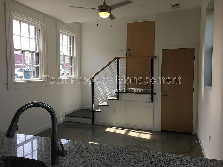 1309 Hull St — Photo 33