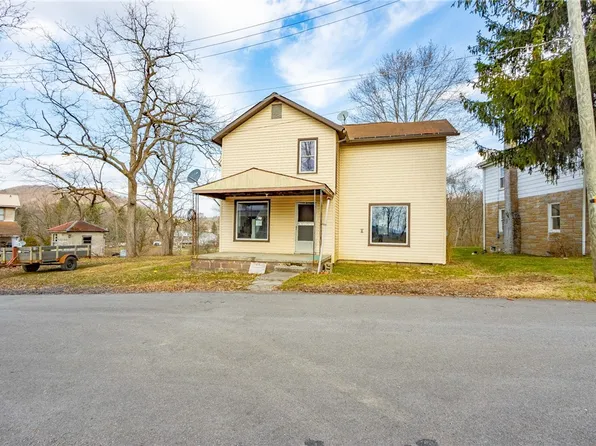 49 Brown St, Summerville, PA 15864