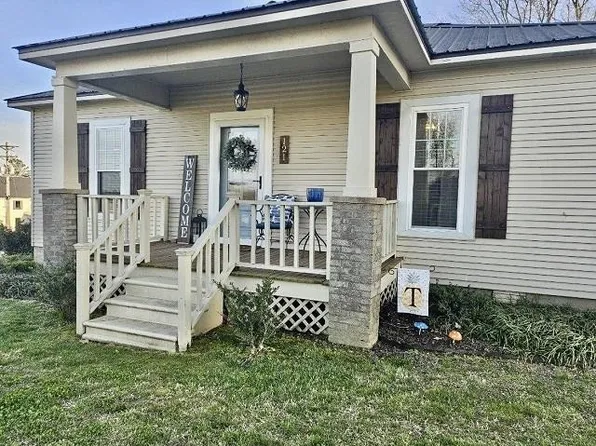 121 E Westbrook St, Troy, TN 38260