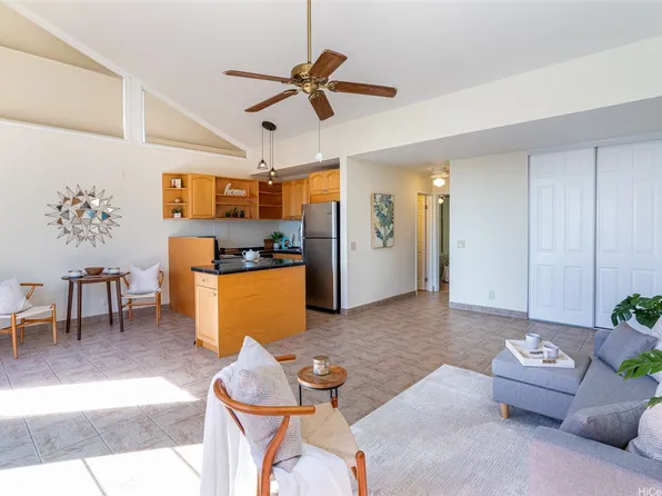 84-688 Ala Mahiku St #34162C, Waianae, HI 96792