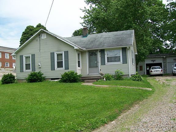 2nd image of 25 Bailey St