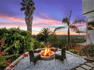 1342 Peacock Hill Dr, Santa Ana, CA 92705