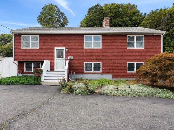 411 Newport Rd, Hull, MA 02045