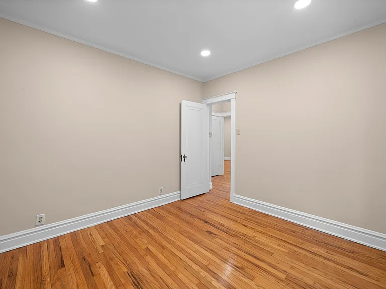 5515 Milentz Ave #1F — Photo 13