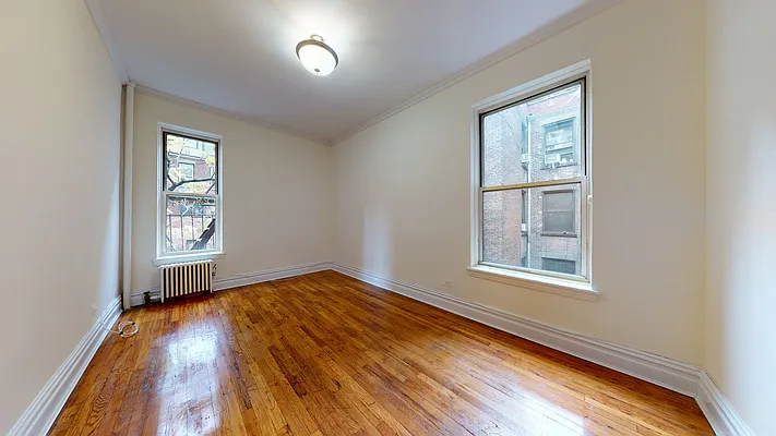 Rented by Bond New York | media 8