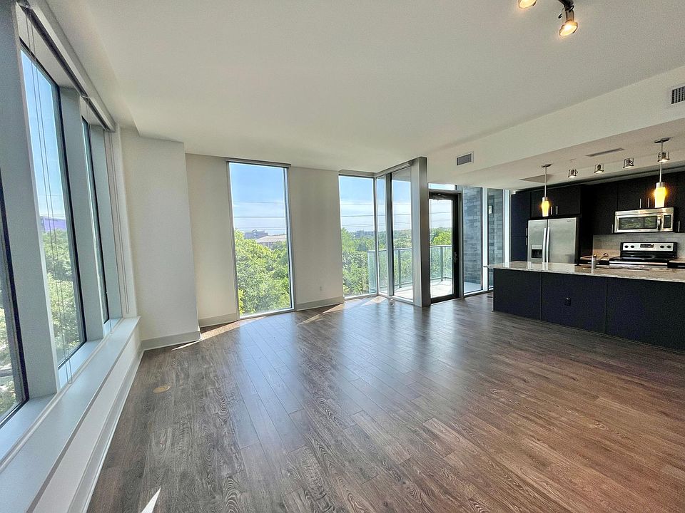 1st image of 377 San Antonio St #201