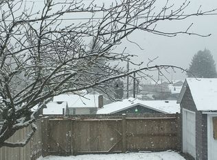 6027 Rockefeller Ave, Everett, WA 98203