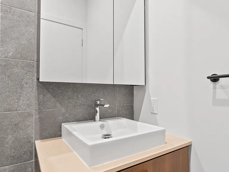 5511 Bilby St #207 — Photo 6