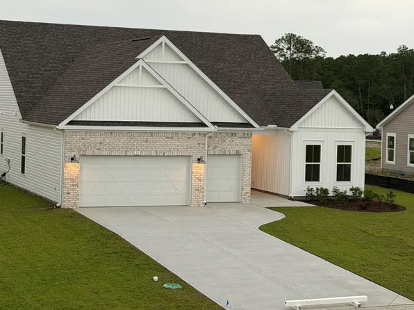 35 Stone Path, Murrells Inlet, SC 29576