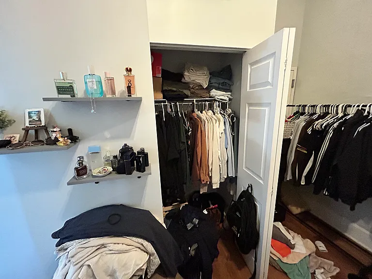 1801 S Throop St #205 — Photo 10
