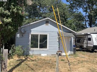 581 NW T St, Winston, OR 97496