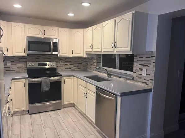 5714 Greene St, Hollywood, FL 33021