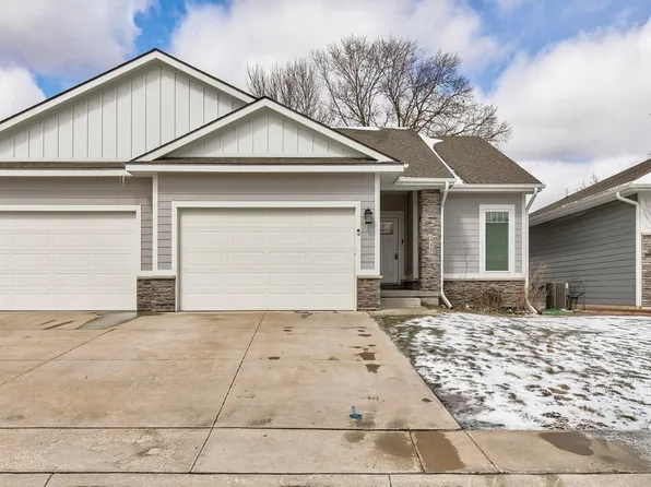 4459 Lower Beaver Rd, Des Moines, IA 50310