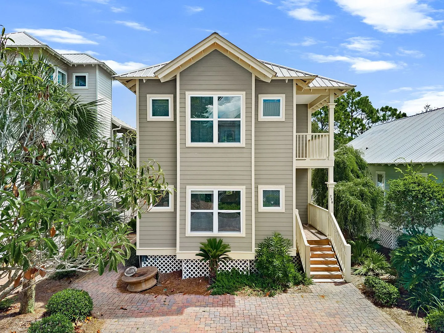 228 Hidden Lake Way — Photo 3