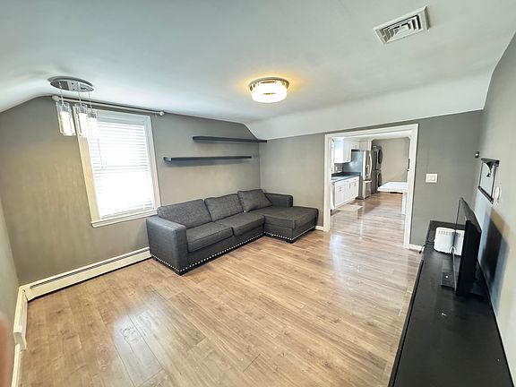 4th image of 59 West St #2