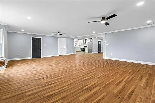 6116 Loraine St — Photo 4