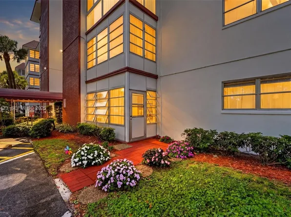 4750 NW 22nd Ct APT 115, Fort Lauderdale, FL 33313