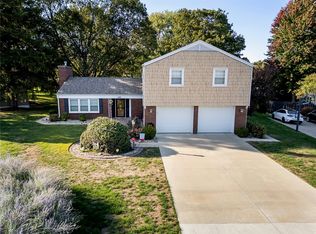 208 Denvale Dr, Danville, IL 61832