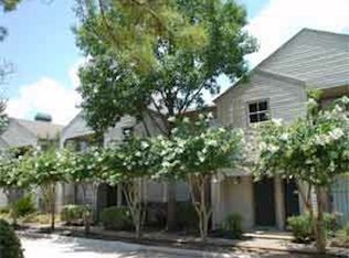 9767 Pagewood Ln APT 166, Houston, TX 77042