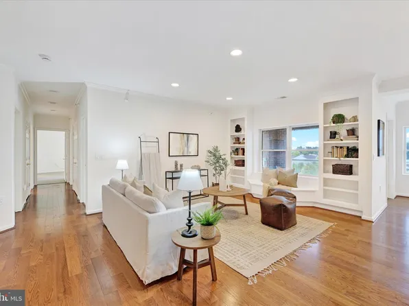 12236 Roundwood Rd Unit 804, Lutherville Timonium, MD 21093