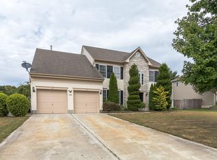 58 Brittany Dr, Bayville, NJ 08721