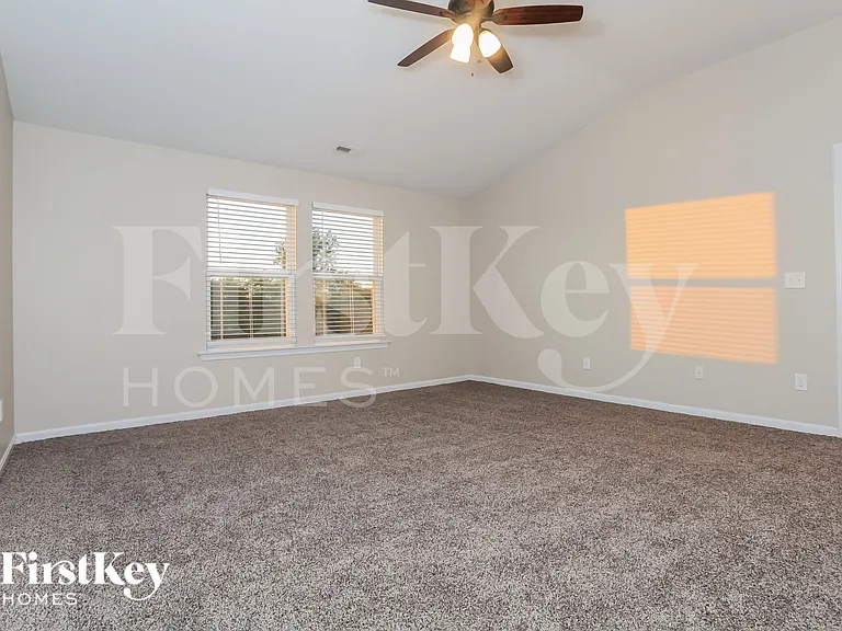 8511 Crozat St — Photo 10