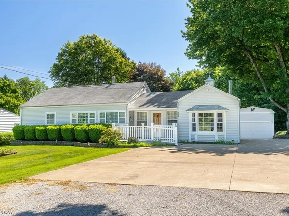 4847 Manchester Rd, New Franklin, OH 44319