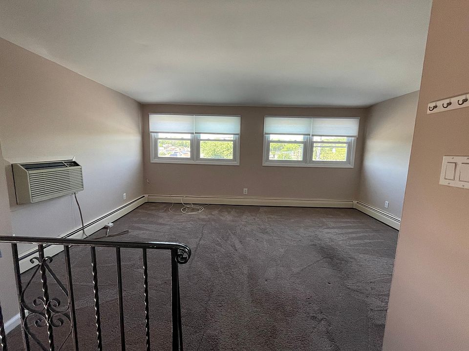 2nd image of 83 Seneca Ave