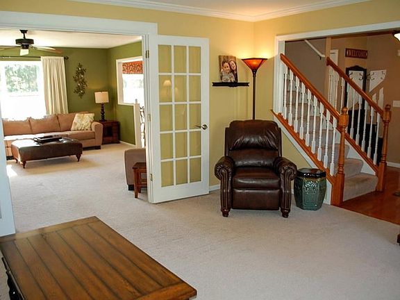 3rd image of 432 Middlestone Way