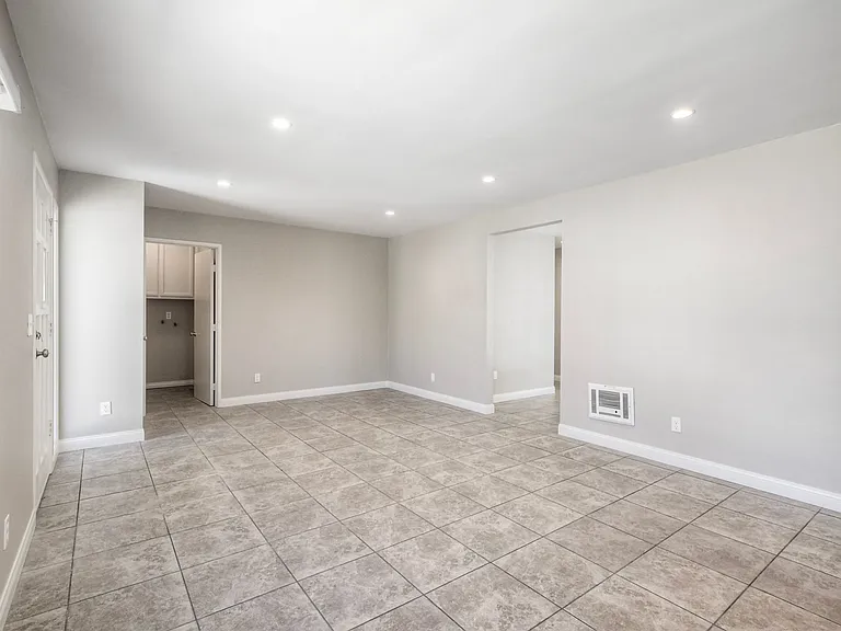605 Rancho Vista Rd — Photo 3