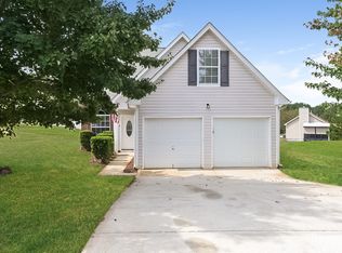 613 Jeans Cir, Stockbridge, GA