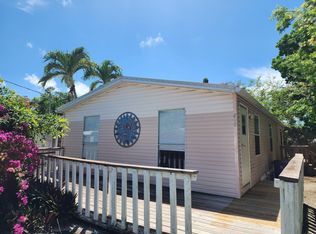 808 Oakwood Ave, Key Largo, FL 33037
