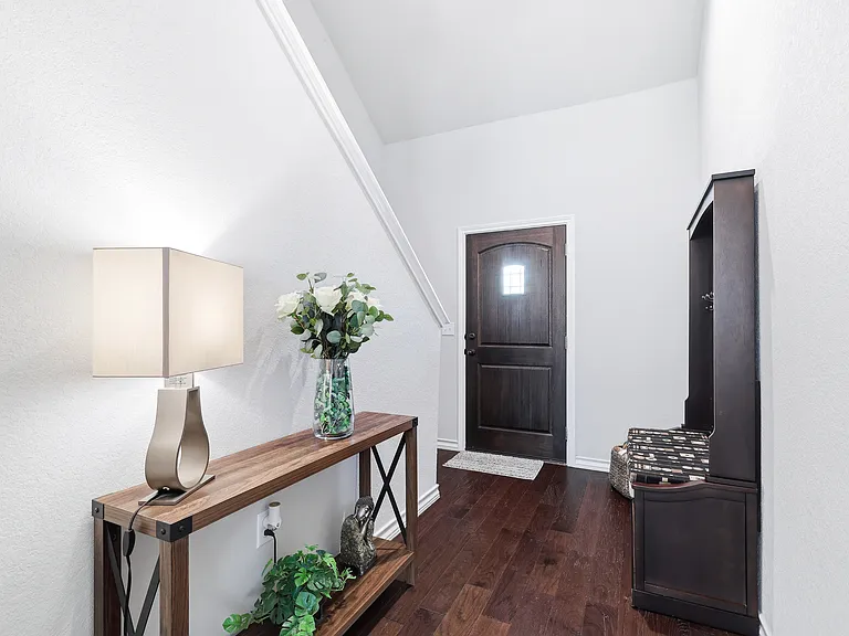 5602 Chestnut Xing — Photo 4