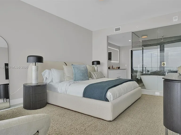 700 NE 24th St #4701 — Photo 11