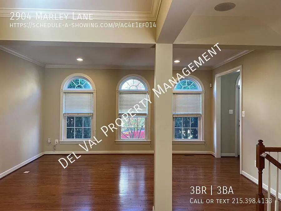 Coming Soon! Beautiful 3-Bedroom Townhome Available December 15th! — Photo 4