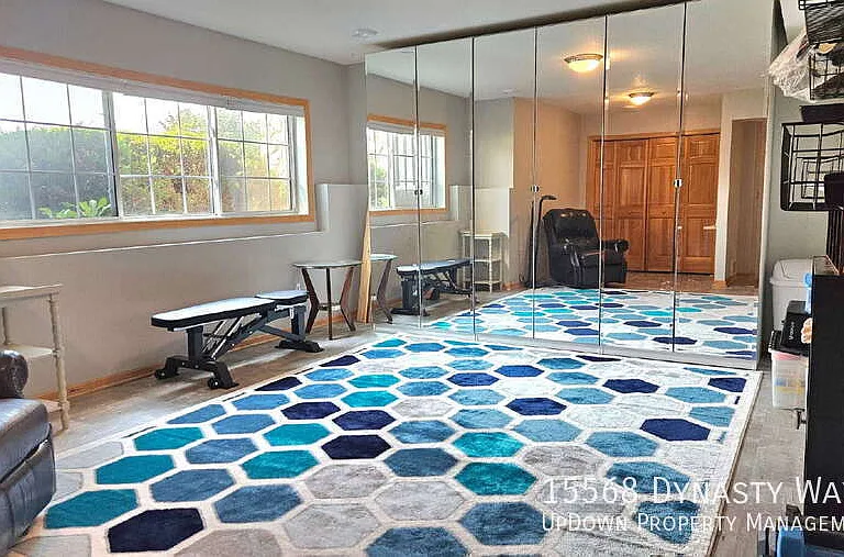 15568 Dynasty Way — Photo 19