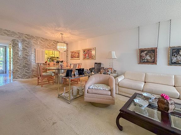 4th image of 3930 Inverrary Boulevard #304-d