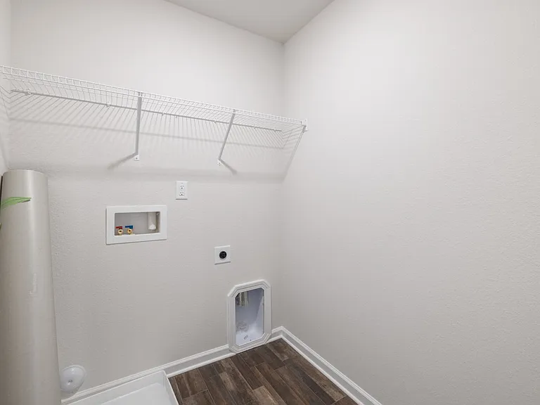 4604 Hazelburn Dr — Photo 13