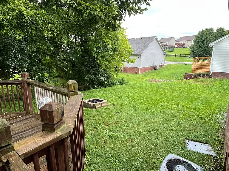 169 Mockingbird Dr — Photo 13