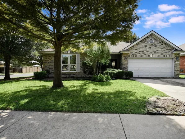 2200 Bent Bow Dr, Cedar Park, TX 78613